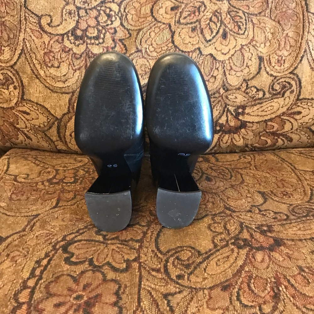 Bootie - Picture 3 of 4